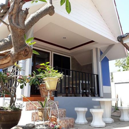 Poopreaw Koh Larn Appartement Buitenkant foto
