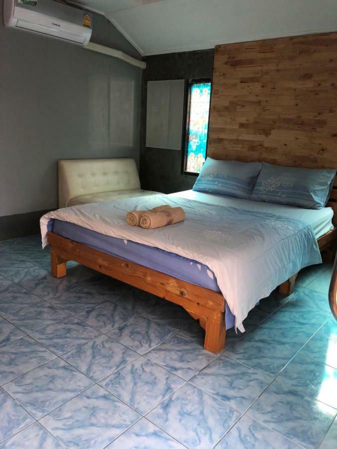 Poopreaw Koh Larn Appartement Buitenkant foto
